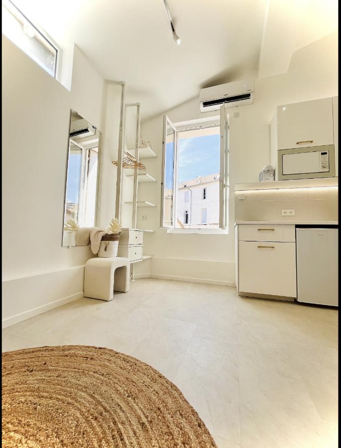 Cosy Suite - Elegance & Calme En Hyper-Centre Montpellier Buitenkant foto