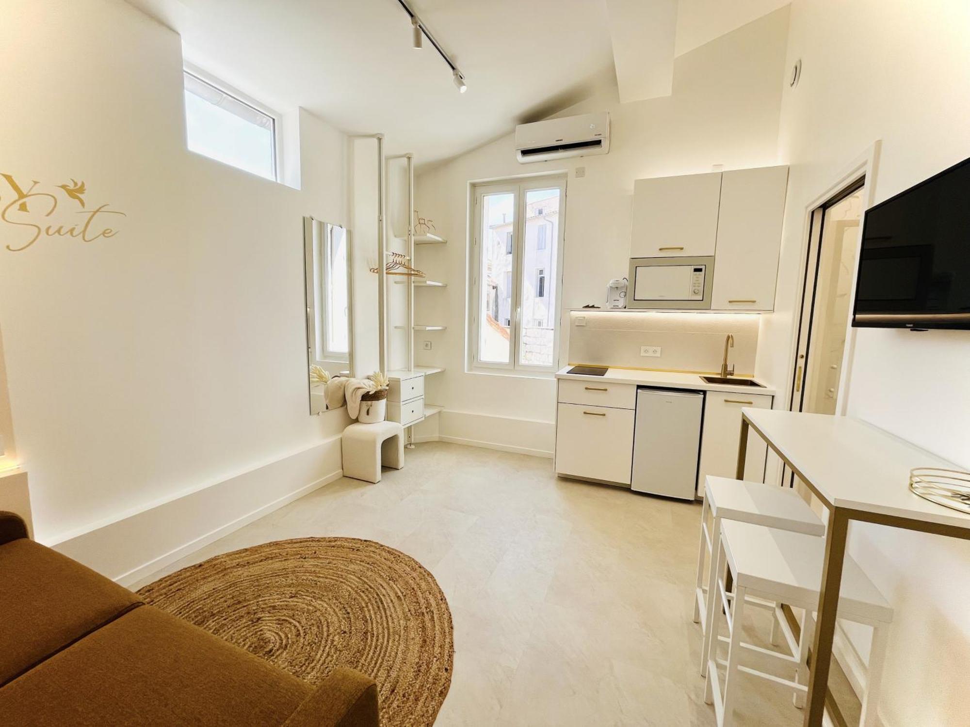 Cosy Suite - Elegance & Calme En Hyper-Centre Montpellier Buitenkant foto